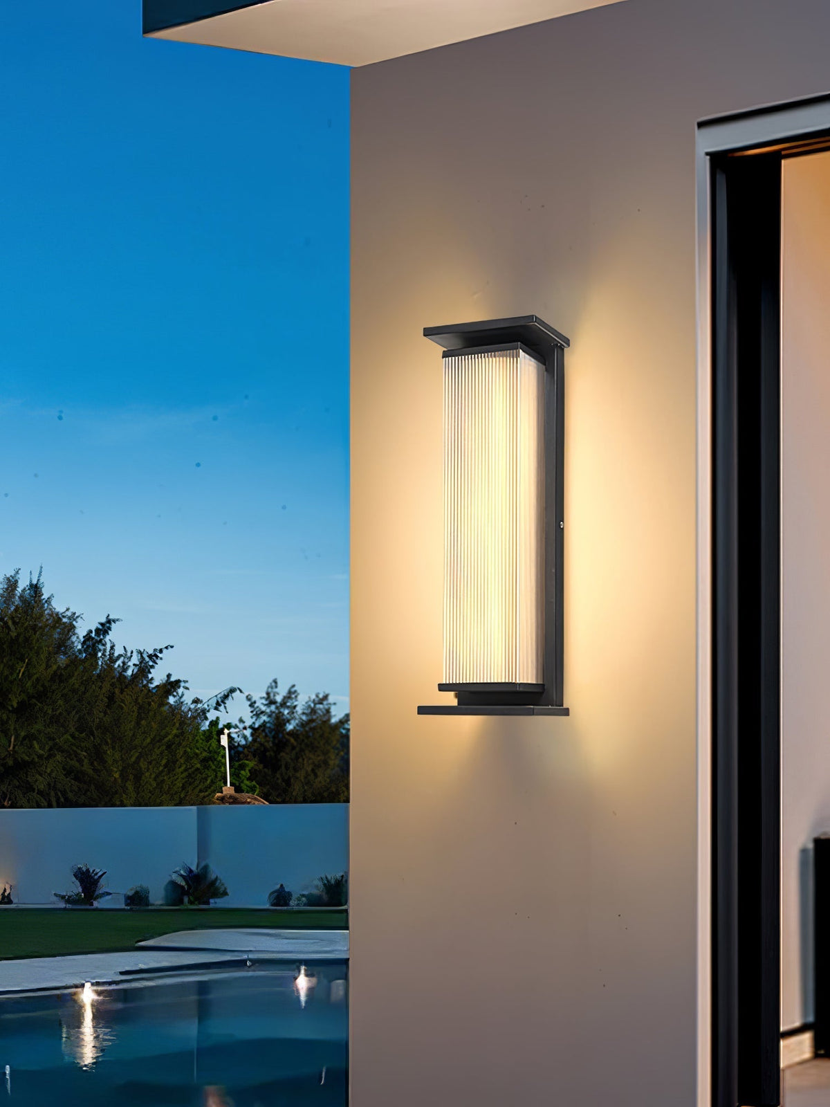 IP65 Rectangular LED Outdoor Wall Light
